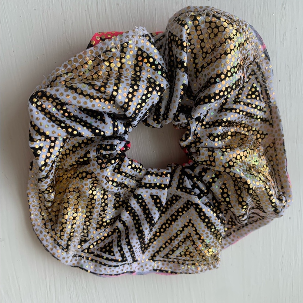 Red & Silver Metallic Scrunchie Hair Accessory - Picture 5 of 6
